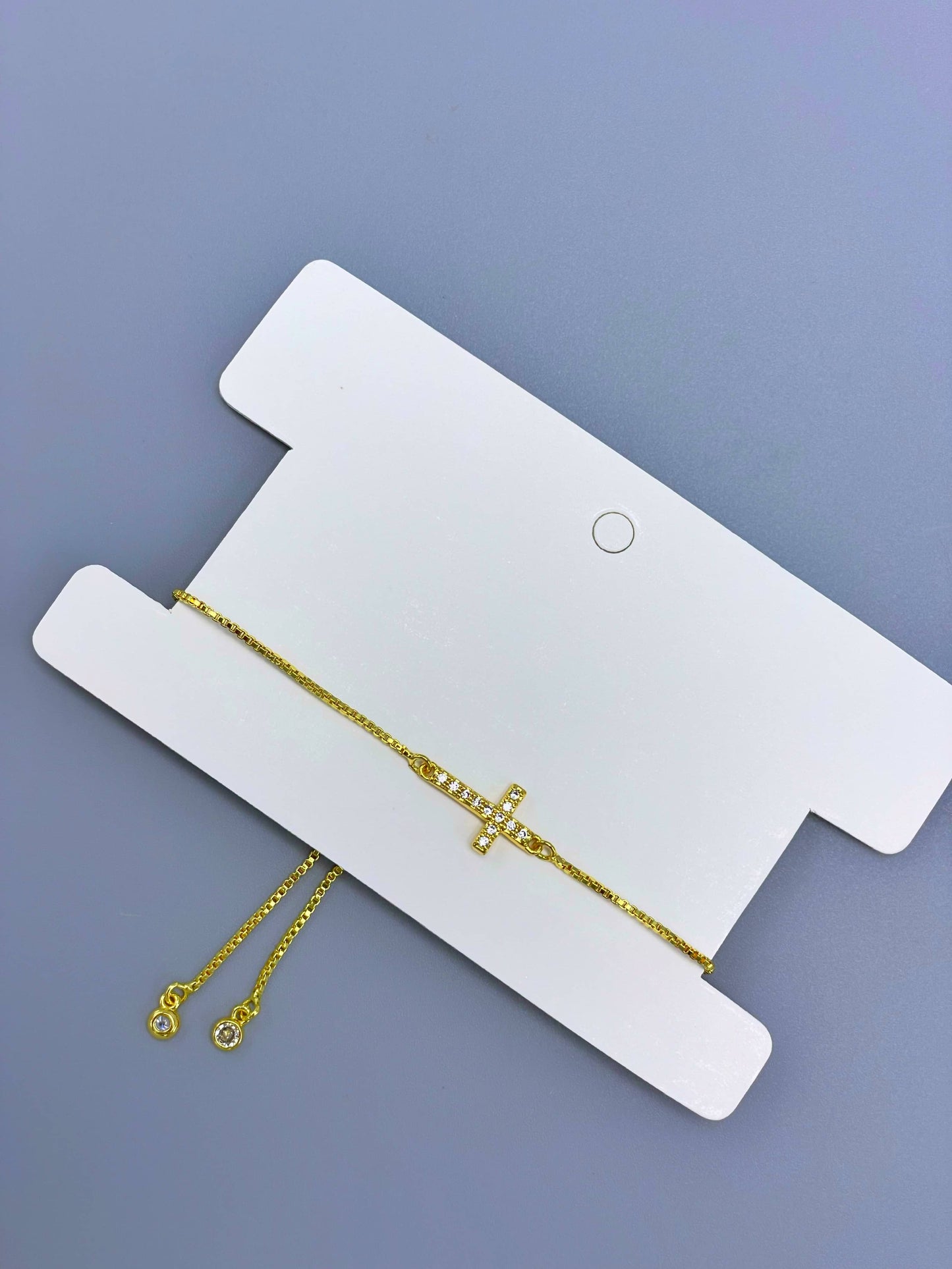 Pulsera graduable dije cruz