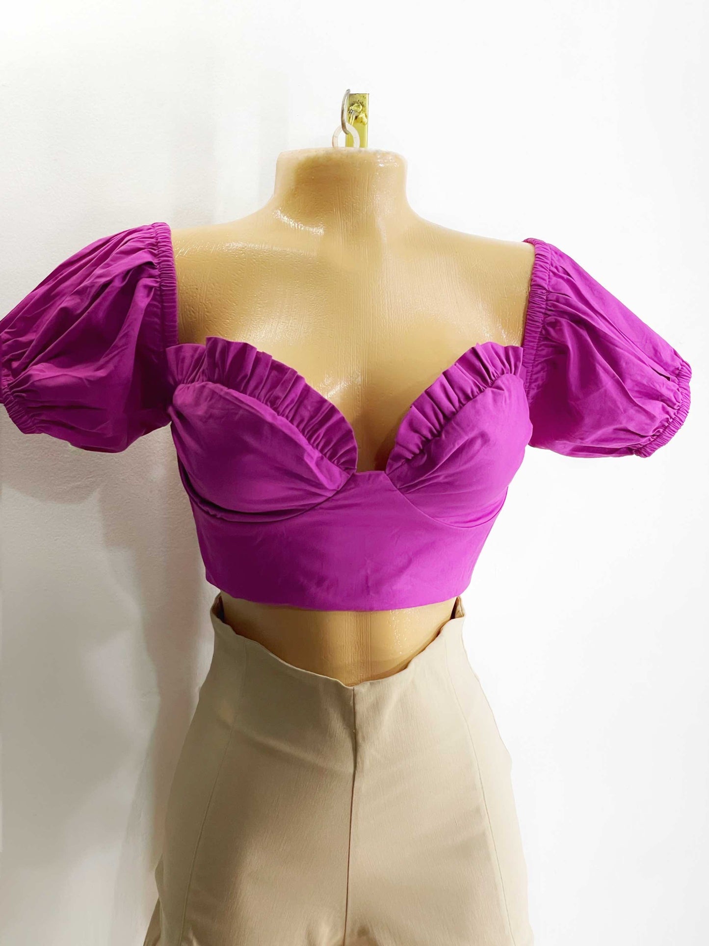 Crop top morado
