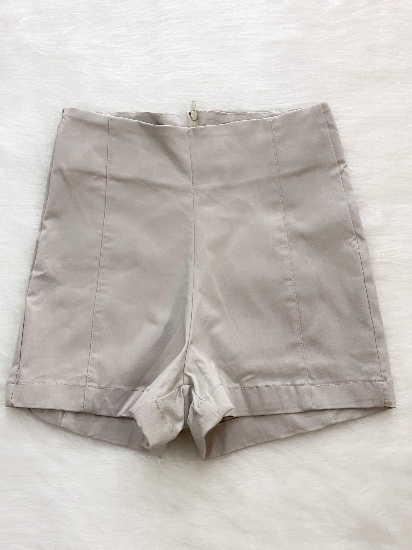 Short talle alto strech beige