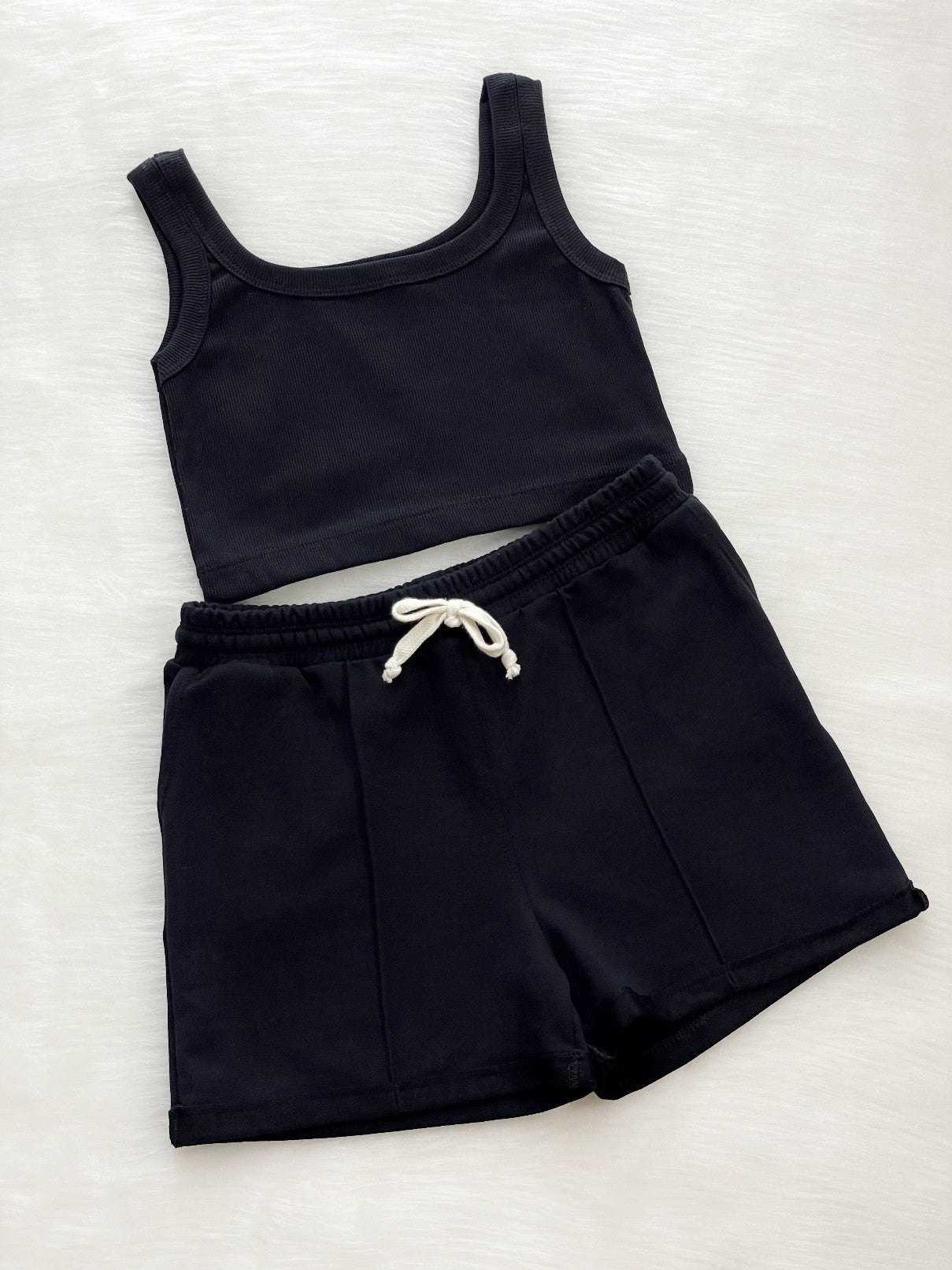 Set crop top + short negro