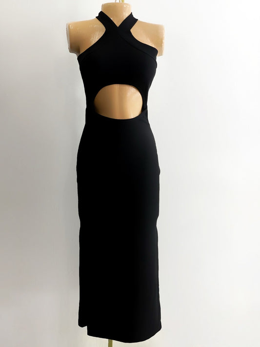 Vestido con abertura en el abdomen negro