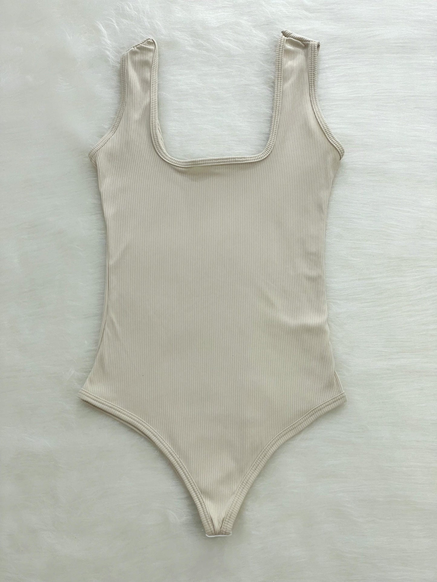 Body de tiras beige