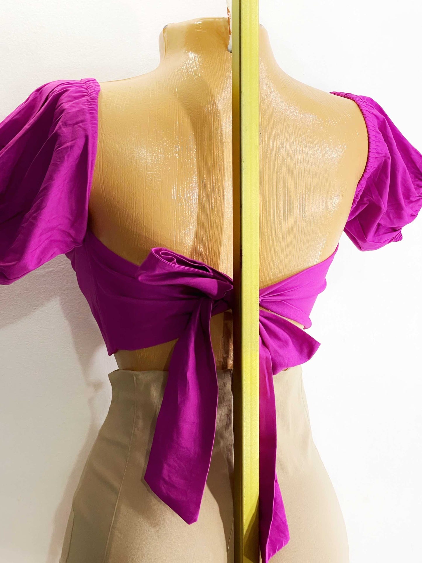 Crop top morado
