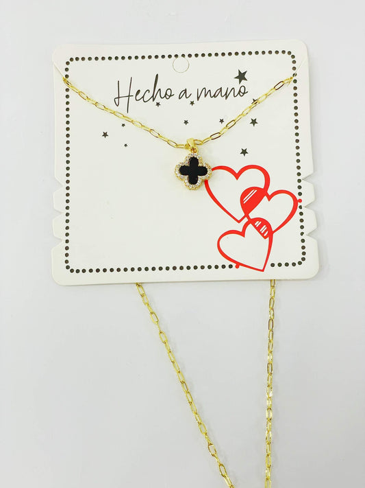 Cadena dije trebol negro