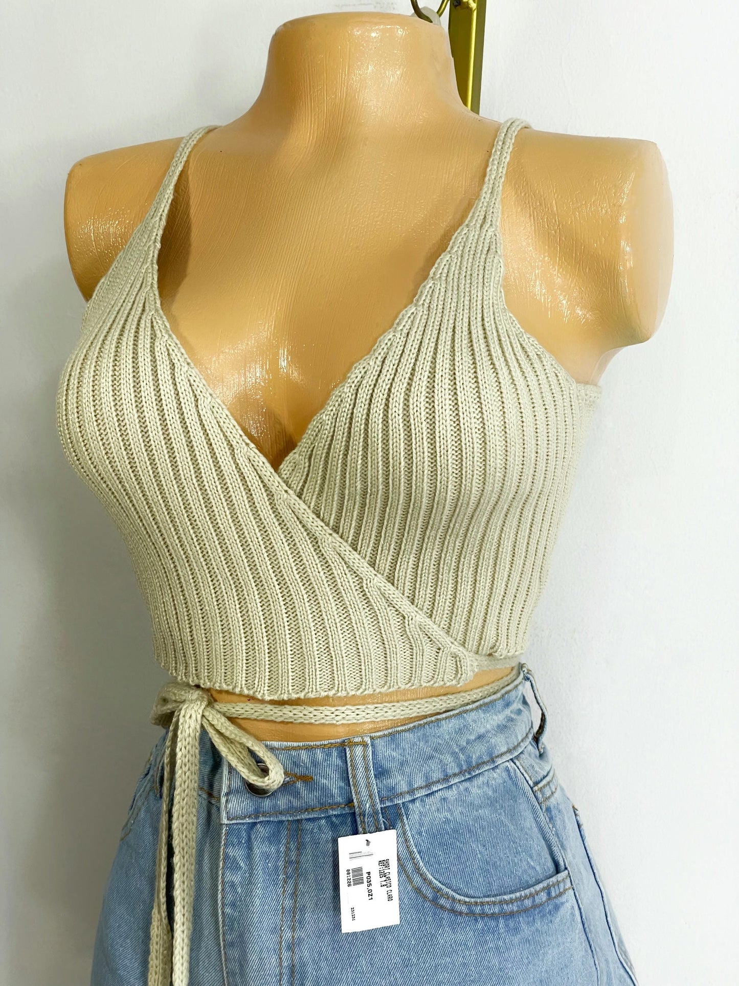 Crop top tejido beige