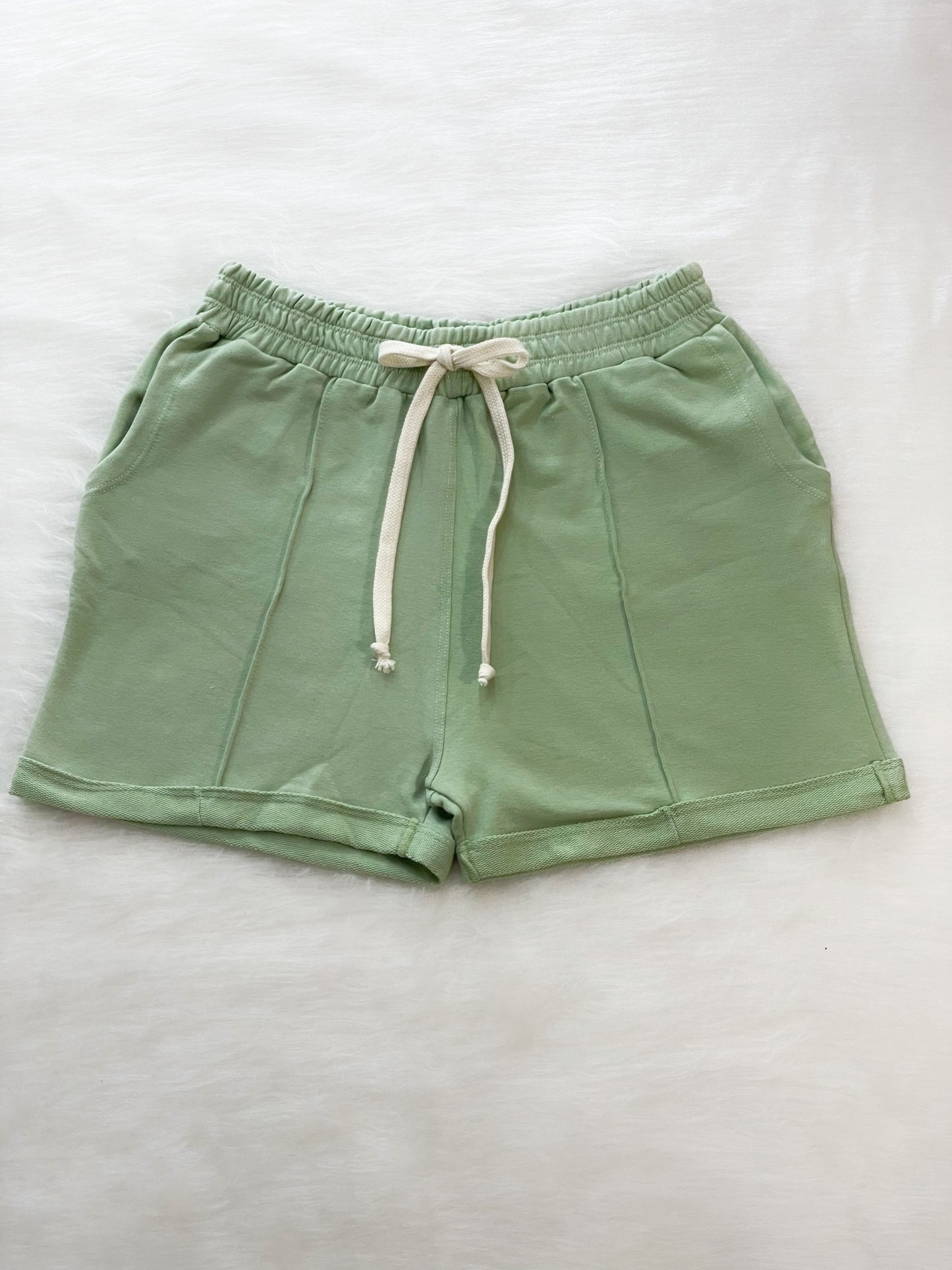Short ajustable verde manzana
