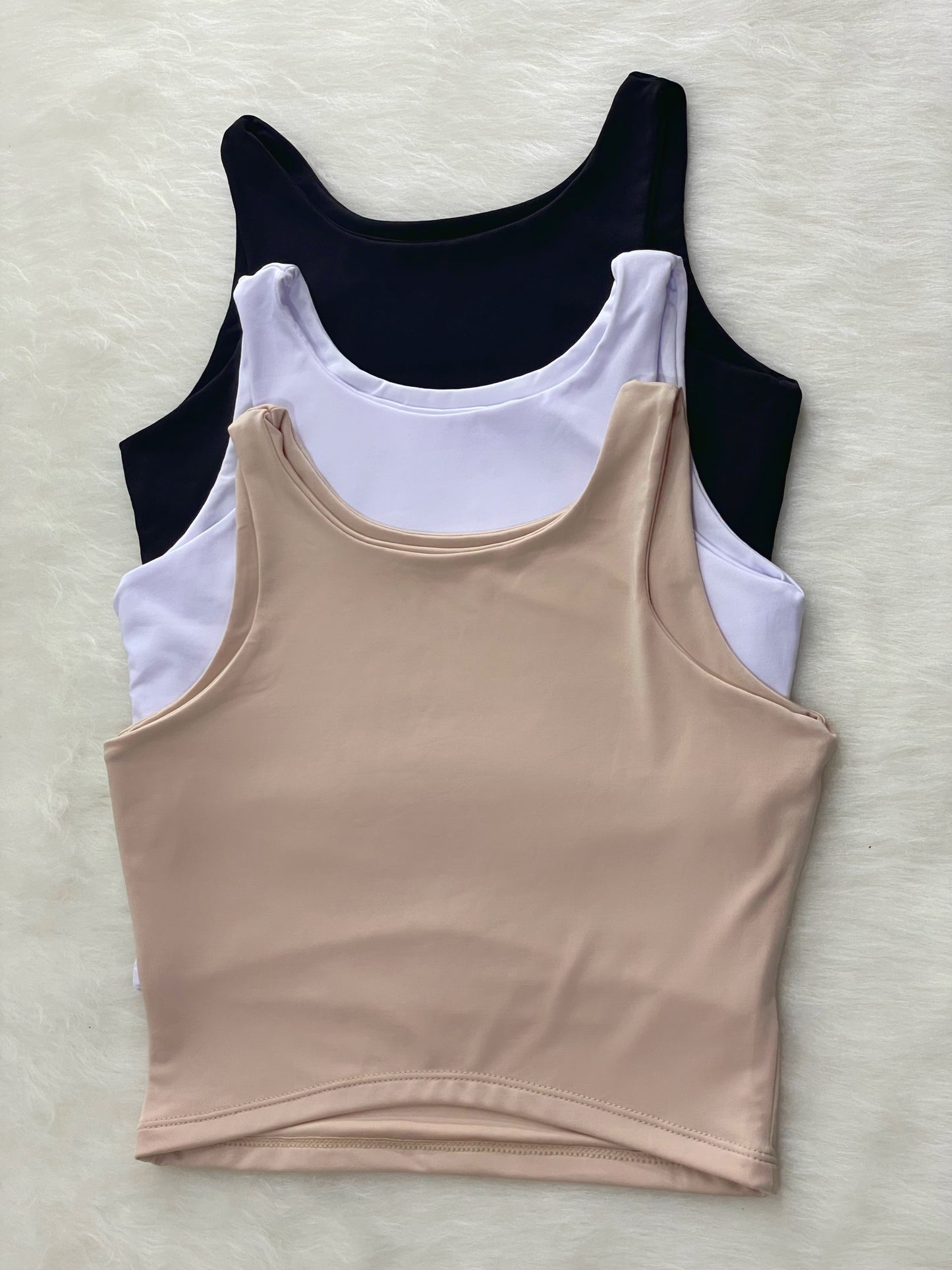 Blusa básica beige