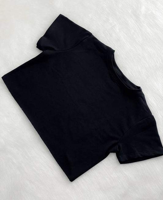 Camisa básica negra
