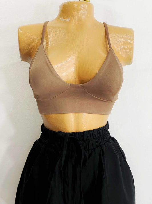 Croptop de copas nude
