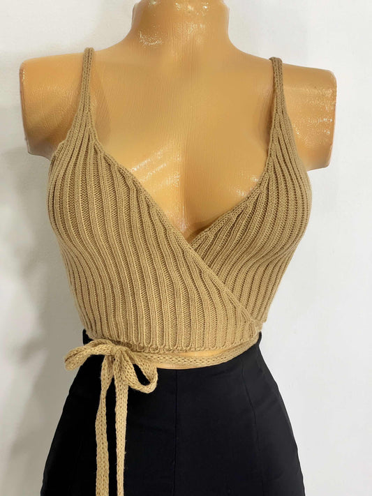 Crop top tejido nude