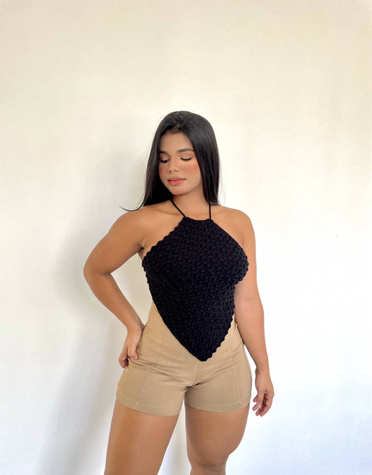 Top tejido negro