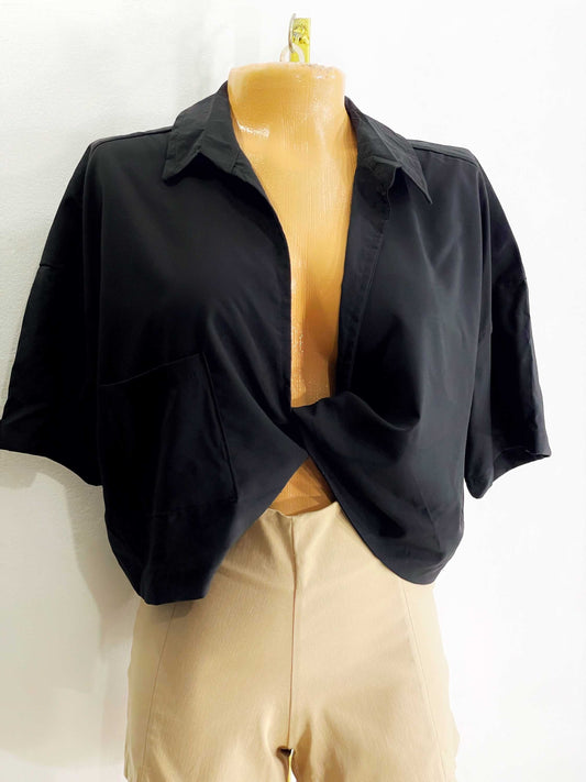 Camisa negra