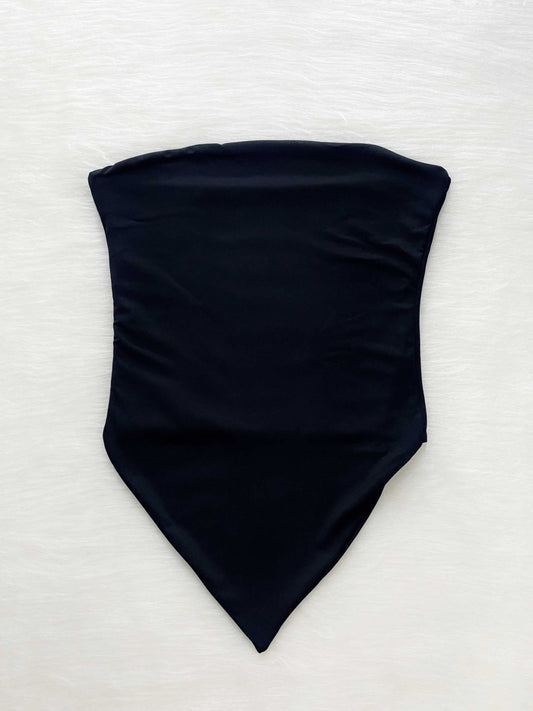 Blusa estilo strapless negro