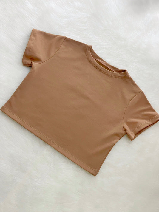 Camisa básica nude