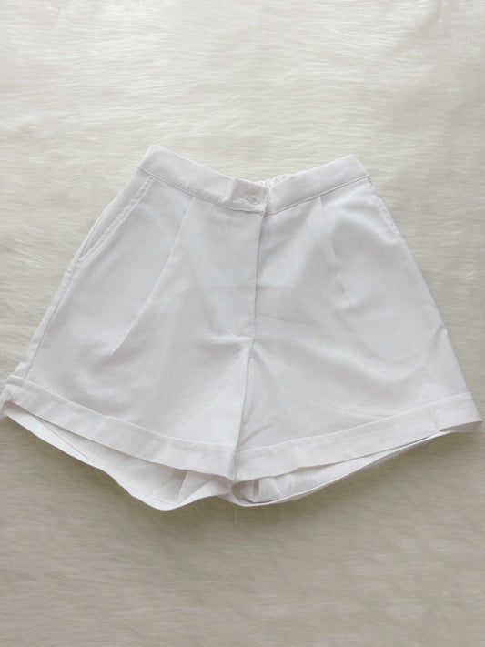 Short talle alto lino blanco