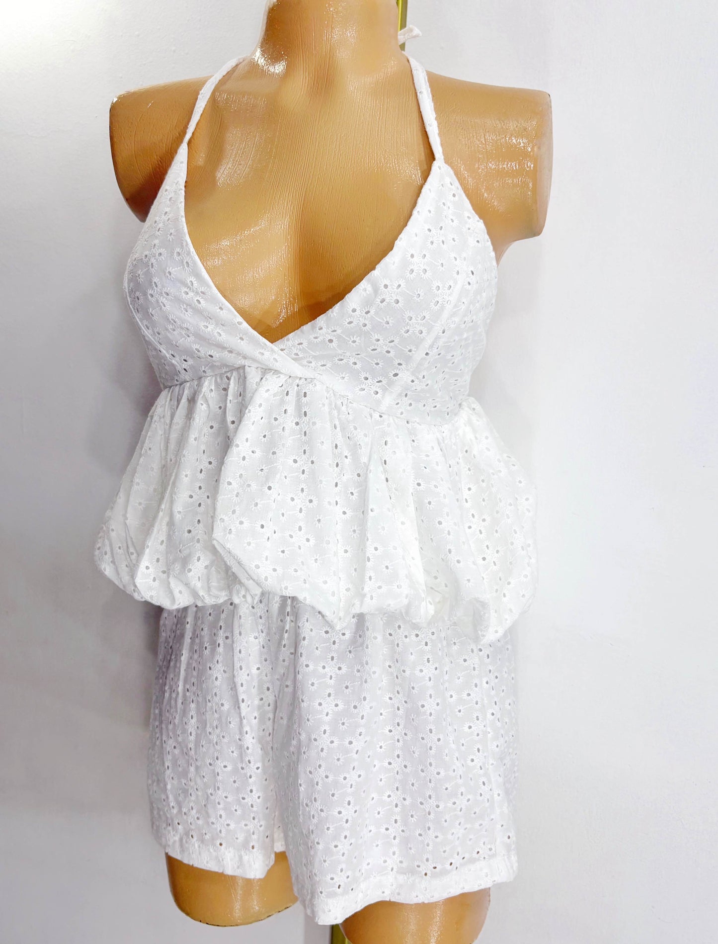 Set blusa + short ojalillo blanco