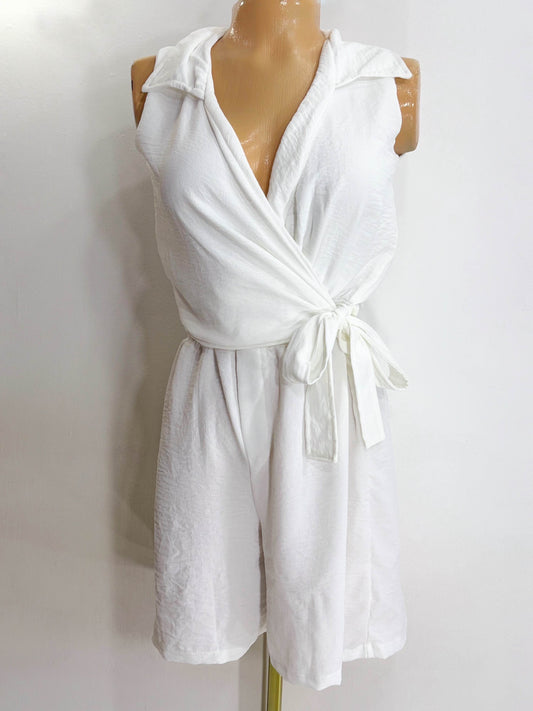 Enterizo estilo esqueleto blanco