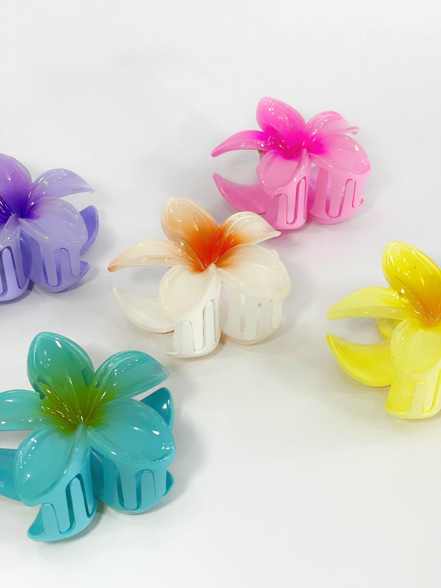 Pinza forma de flor hawaiana