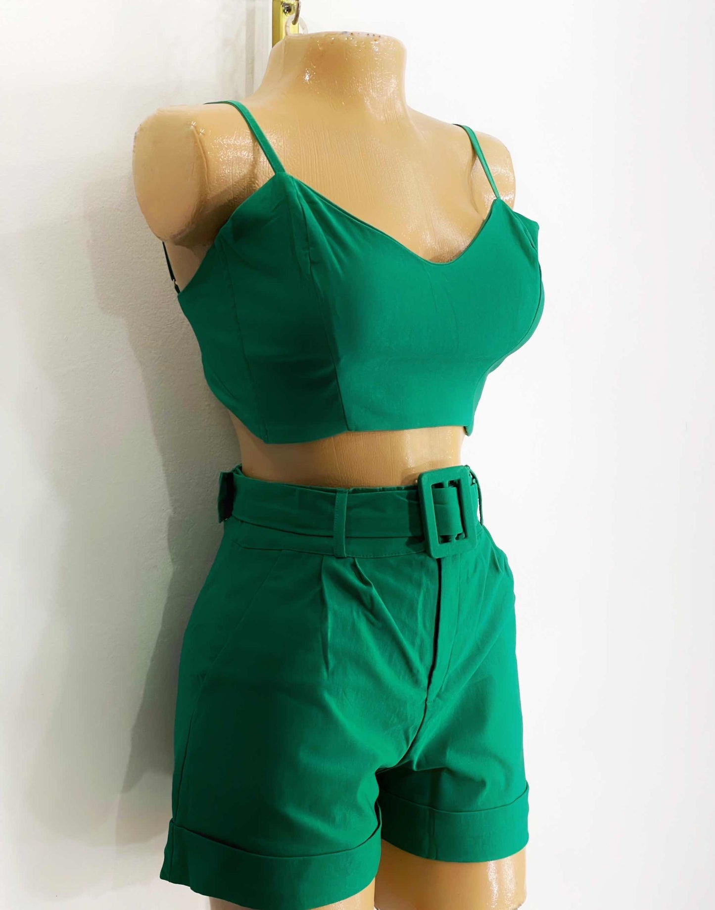 Set crop top + short verde pino