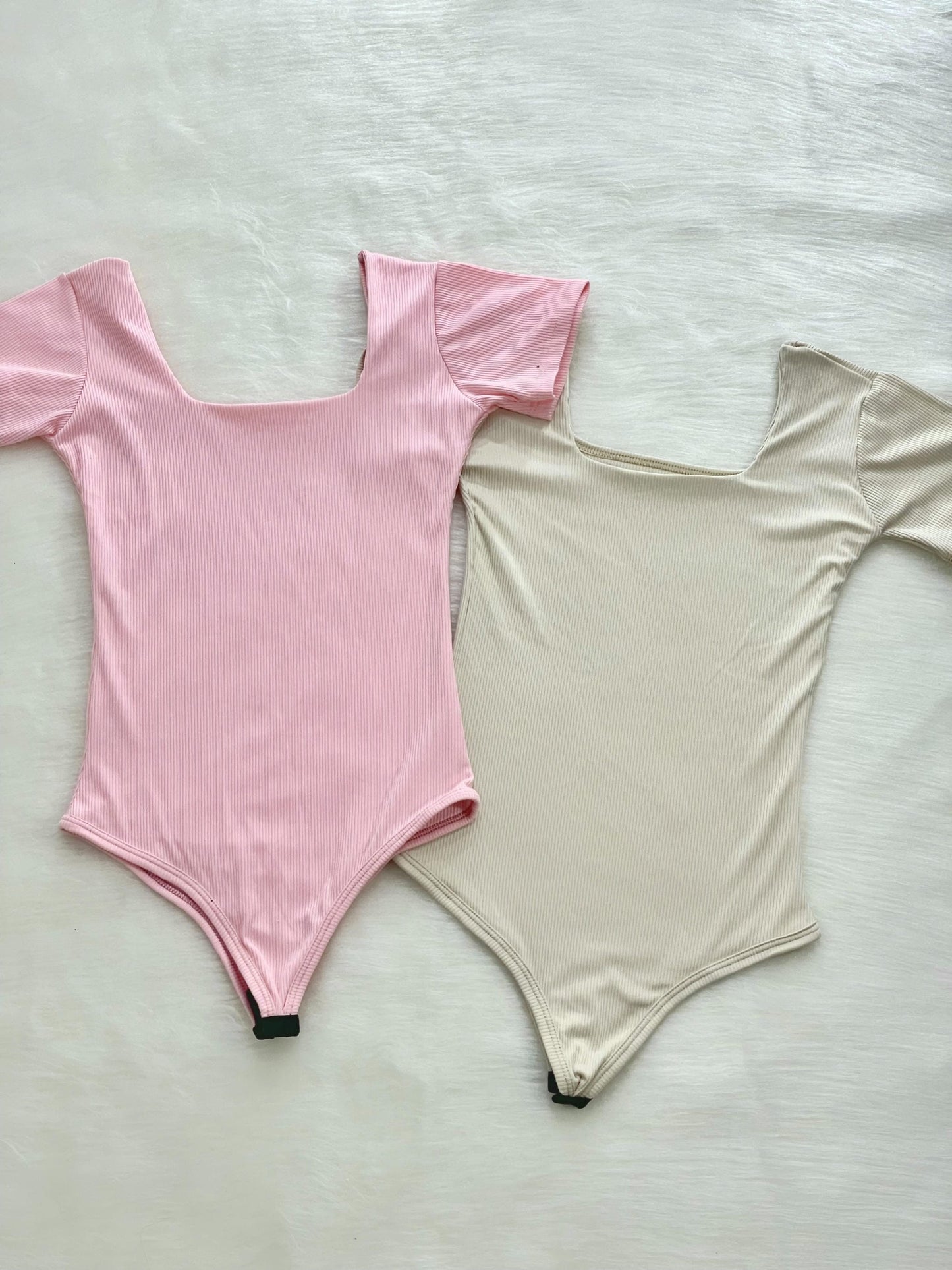 Body de mangas beige